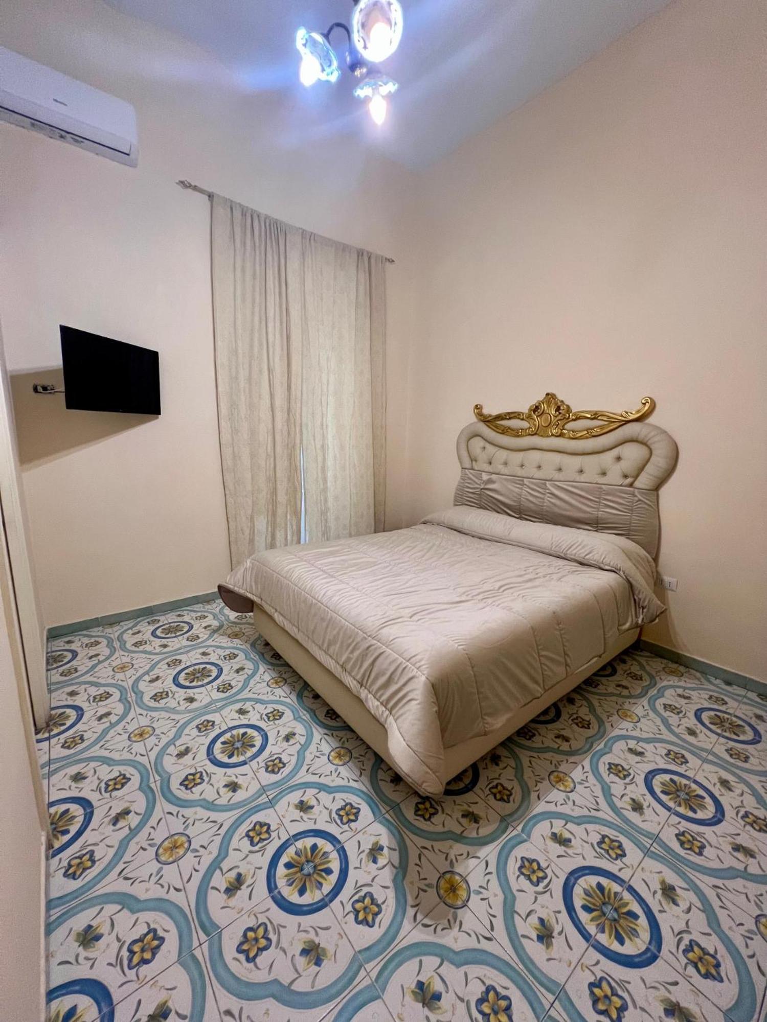 Beb Rosy Bed and Breakfast Napoli Eksteriør billede